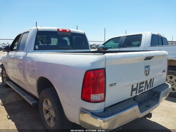 2016 RAM 1500 SLT