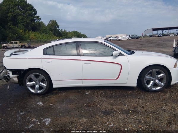 2012 DODGE CHARGER SXT