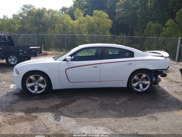 2012 DODGE CHARGER SXT