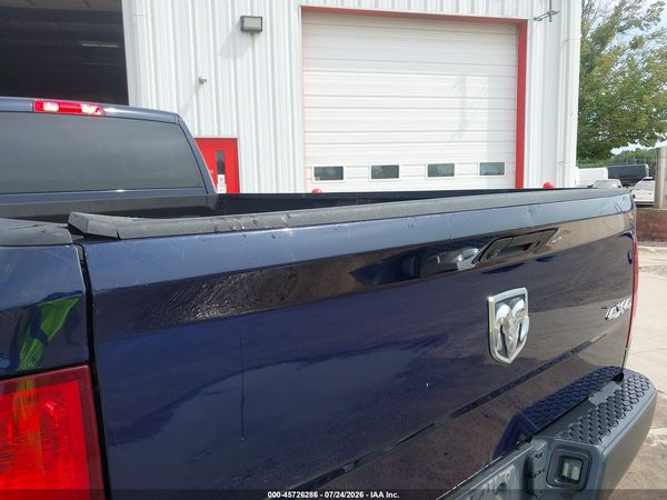 2018 RAM 2500 TRADESMAN  4X4 8' BOX