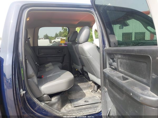 2018 RAM 2500 TRADESMAN  4X4 8' BOX