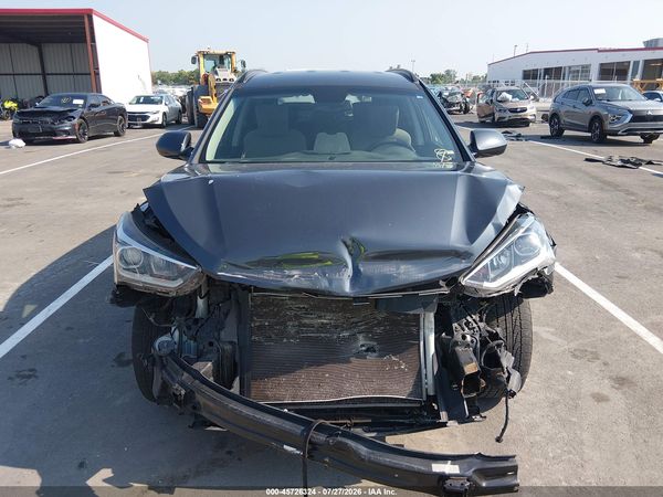 2017 HYUNDAI SANTA FE SE