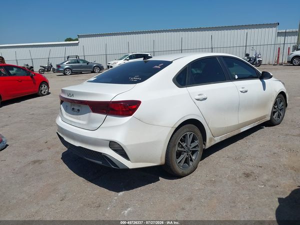 2022 KIA FORTE LXS