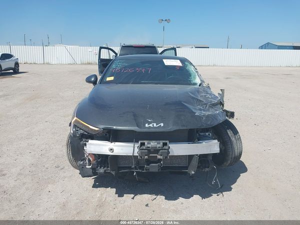 2025 KIA K5 EX