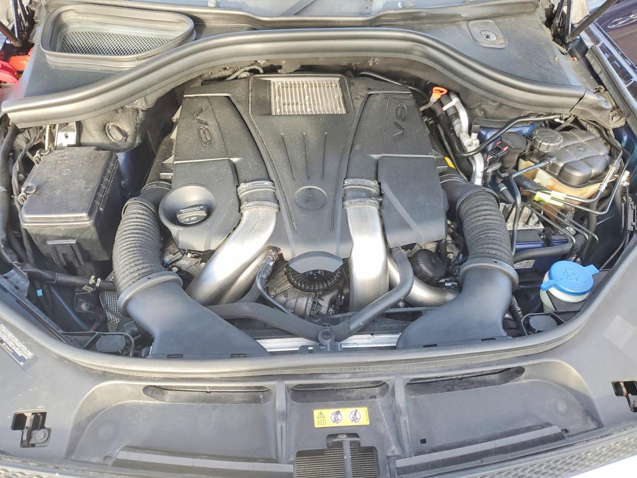 2015 MERCEDES-BENZ GL GL550 4MATIC