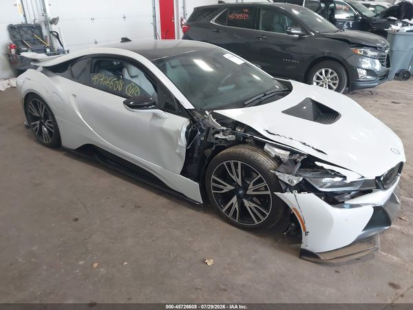 2015 BMW I8