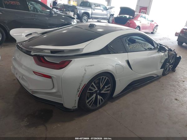 2015 BMW I8