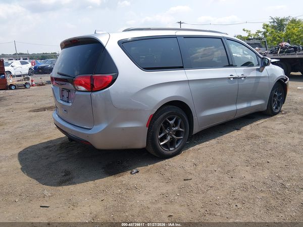 2020 CHRYSLER PACIFICA TOURING L PLUS
