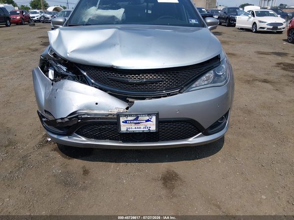 2020 CHRYSLER PACIFICA TOURING L PLUS
