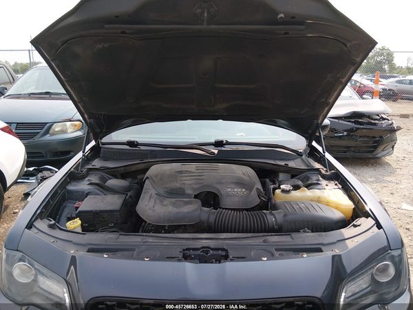 2016 CHRYSLER 300 300S — I10