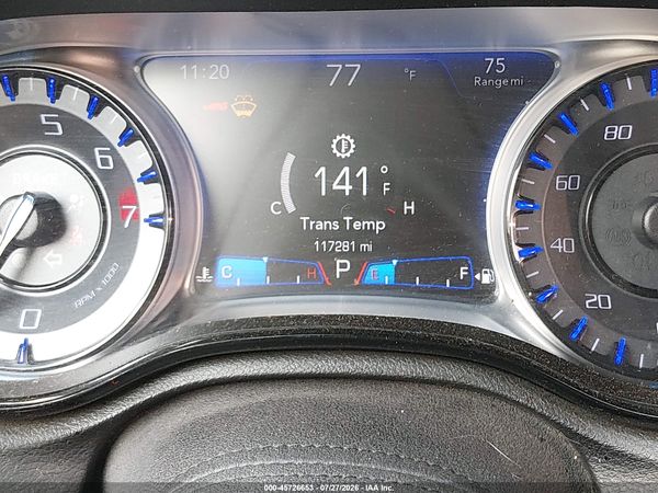 2016 CHRYSLER 300 300S — I118