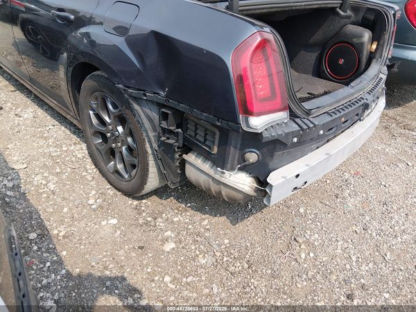 2016 CHRYSLER 300 300S — I153