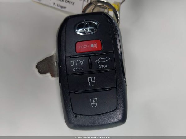 2024 TOYOTA BZ4X XLE