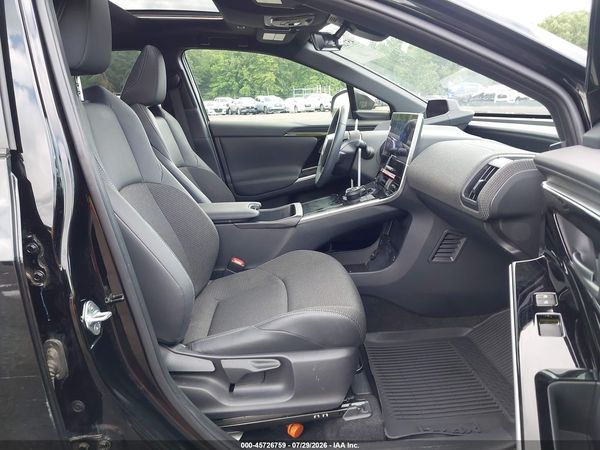 2024 TOYOTA BZ4X XLE