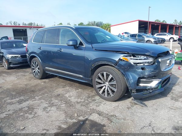 2020 VOLVO XC90