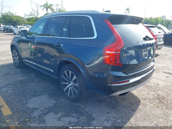 2020 VOLVO XC90