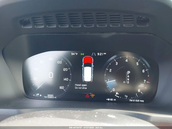 2020 VOLVO XC90