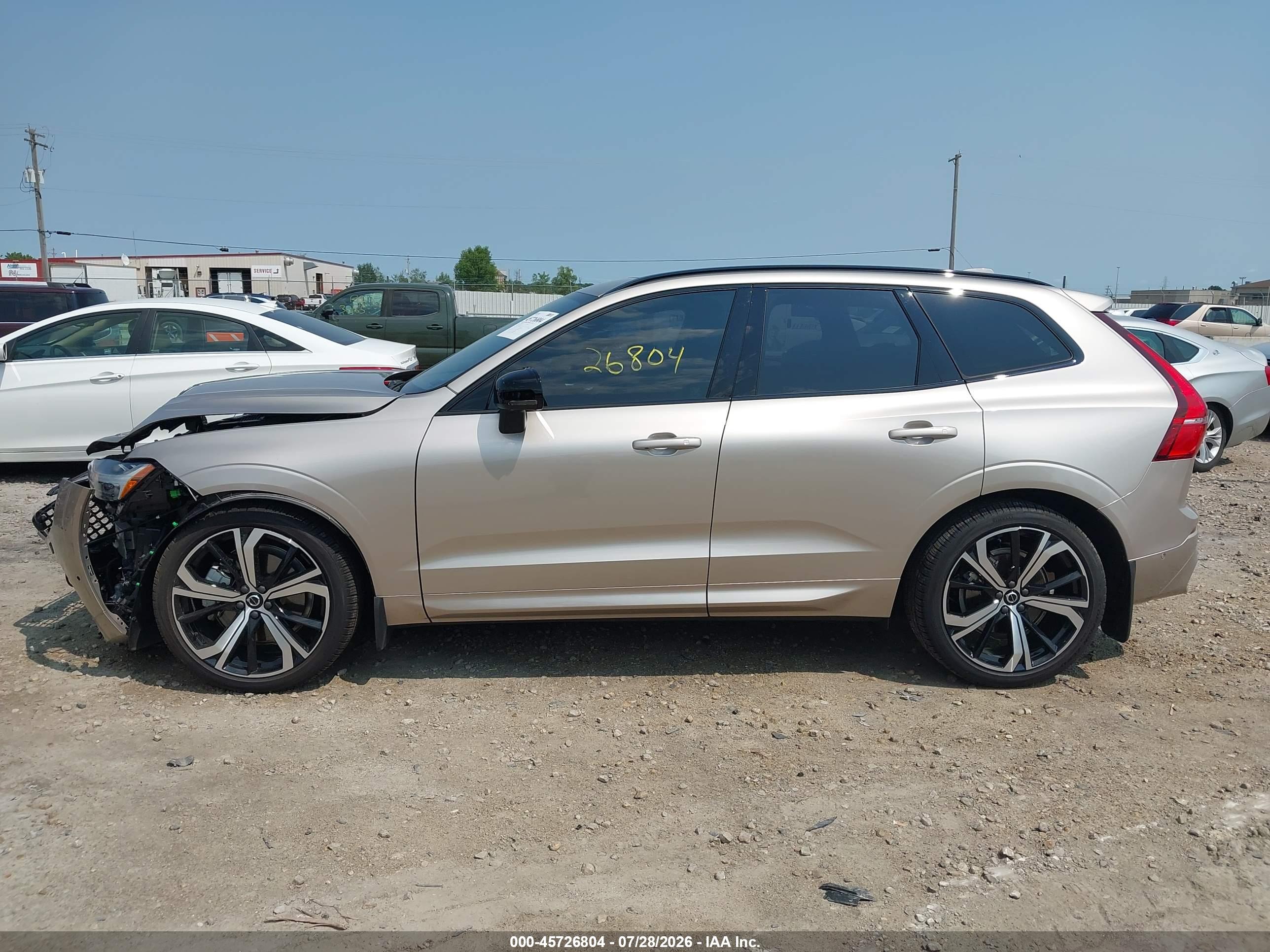 2025 VOLVO XC60 B5 ULTRA