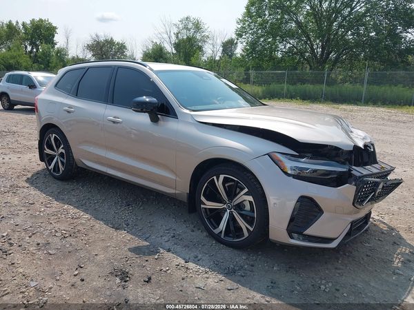 2025 VOLVO XC60 B5 ULTRA