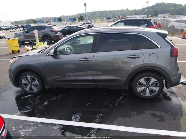 2017 KIA NIRO EX