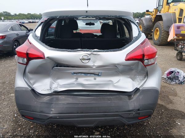 2019 NISSAN KICKS S