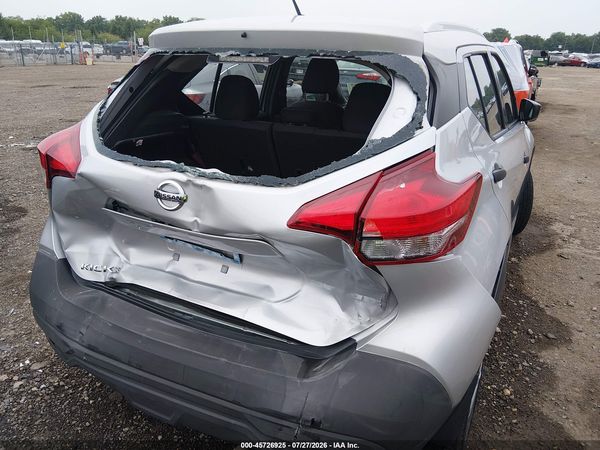 2019 NISSAN KICKS S