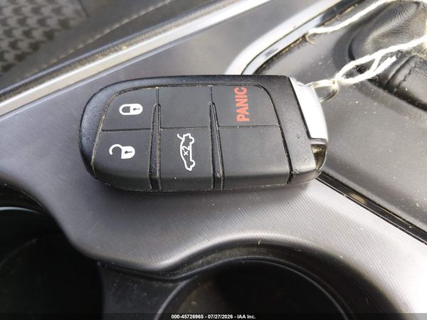 2019 DODGE CHALLENGER SXT