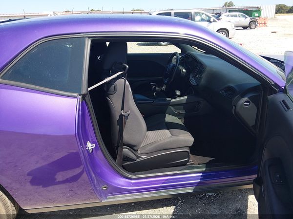 2019 DODGE CHALLENGER SXT