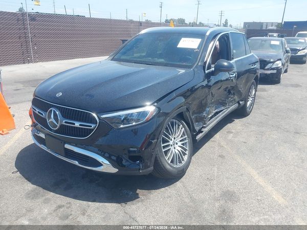 2026 MERCEDES-BENZ GLC 300 SUV