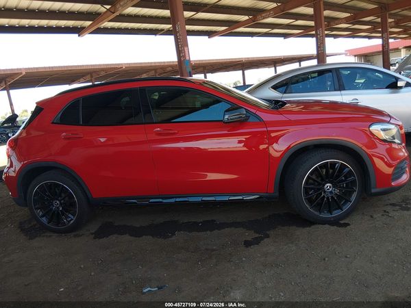2020 MERCEDES-BENZ GLA 250 GLA250