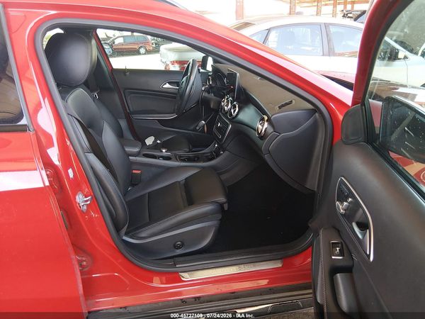 2020 MERCEDES-BENZ GLA 250 GLA250