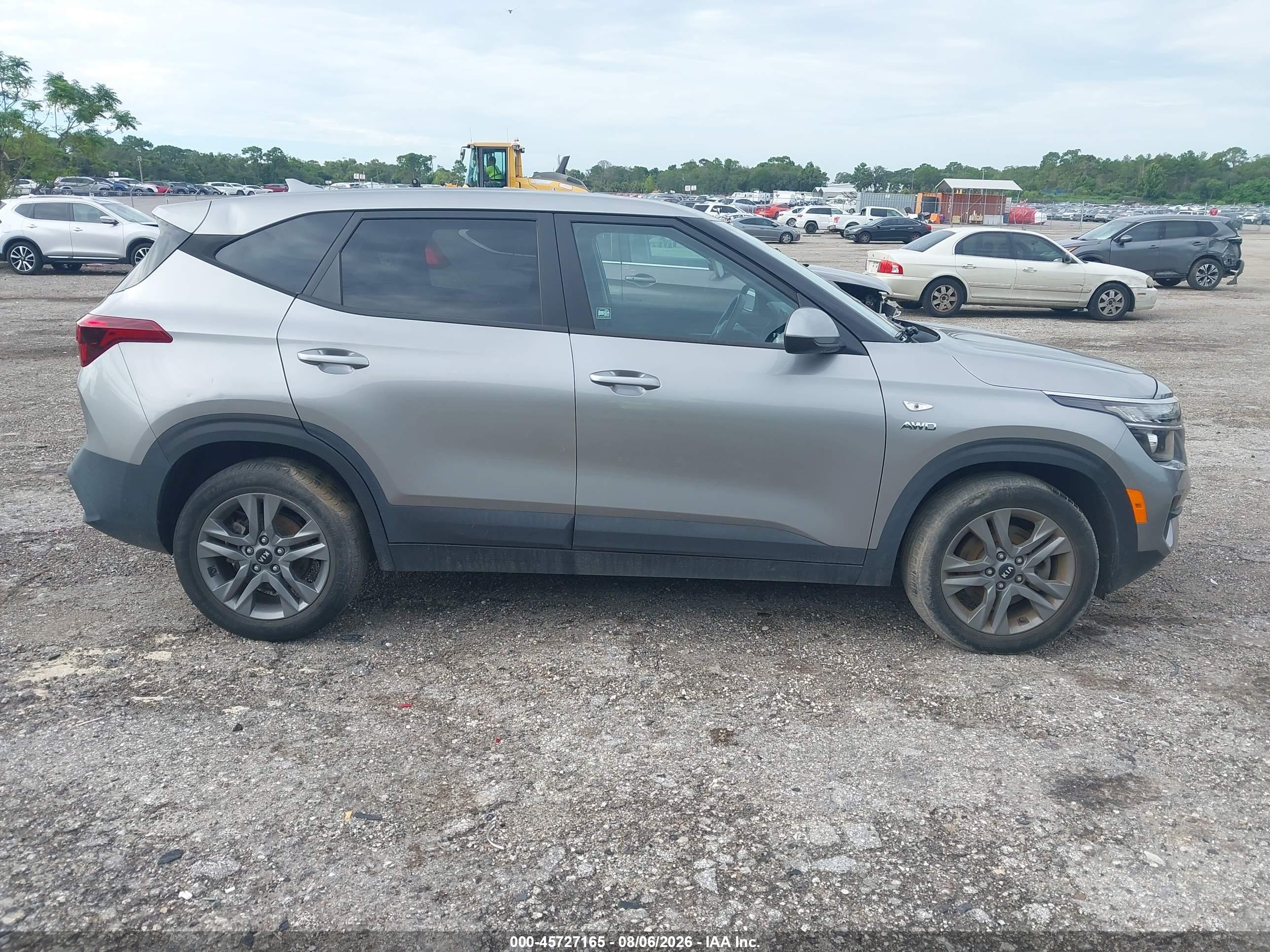 2021 KIA SELTOS LX