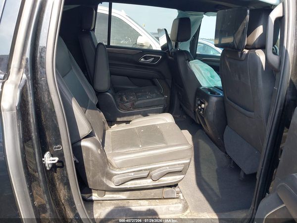 2021 CHEVROLET SUBURBAN 4WD Z71 — I8