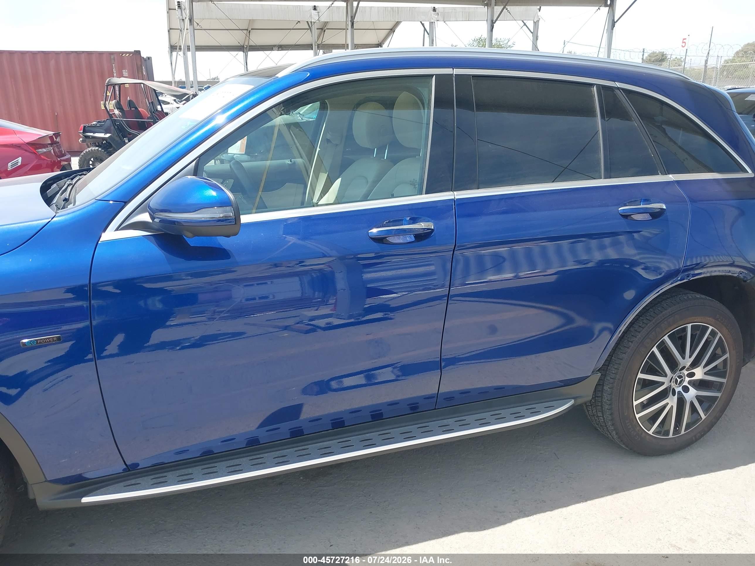 2020 MERCEDES-BENZ GLC 350E 4MATIC