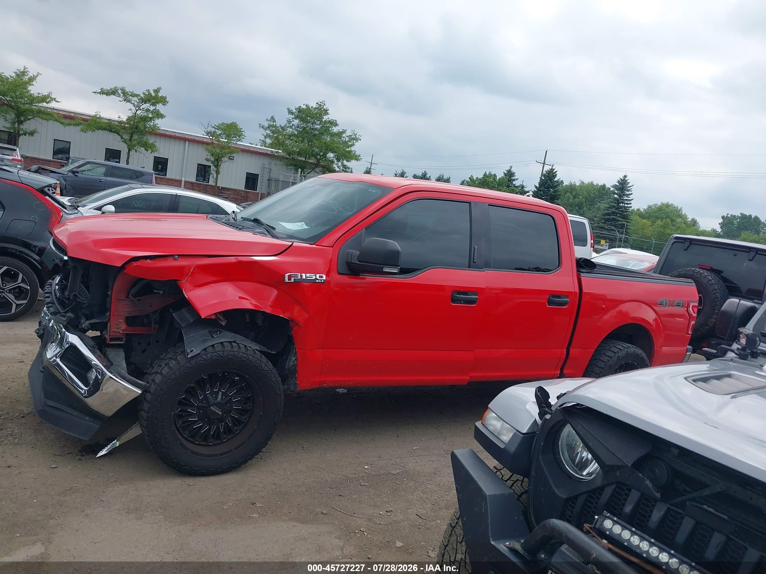 2018 FORD F-150 XLT