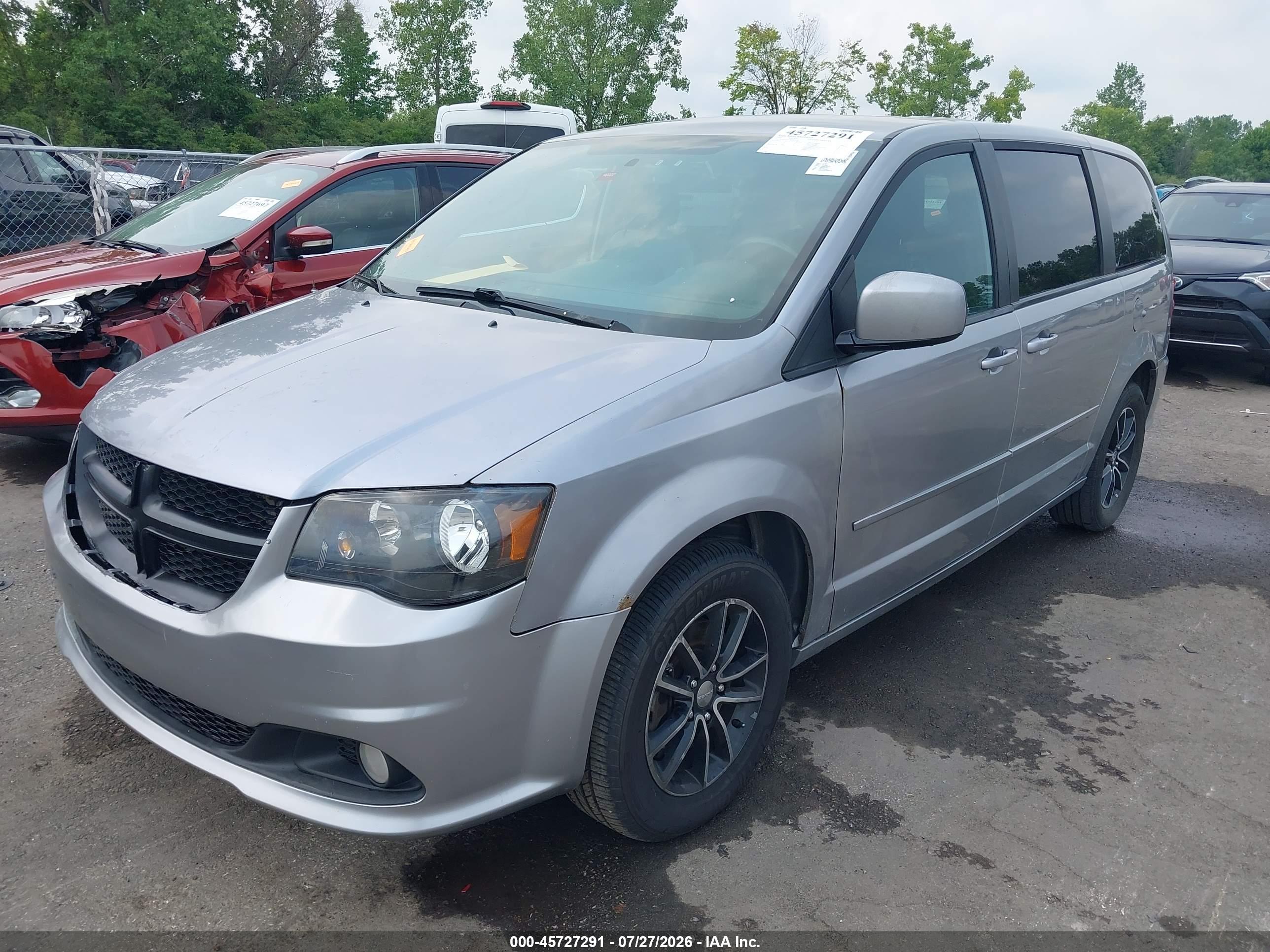 2016 DODGE GRAND CARAVAN SXT — I2