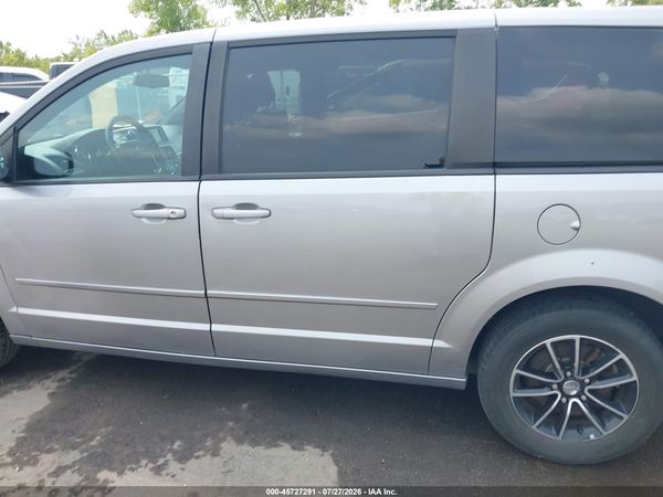 2016 DODGE GRAND CARAVAN SXT — I117