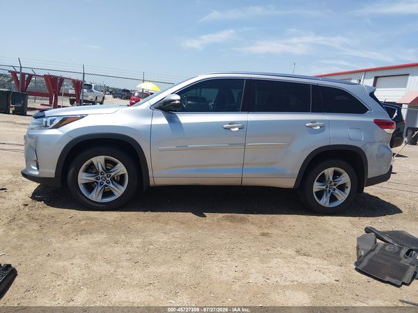 2017 TOYOTA HIGHLANDER LIMITED