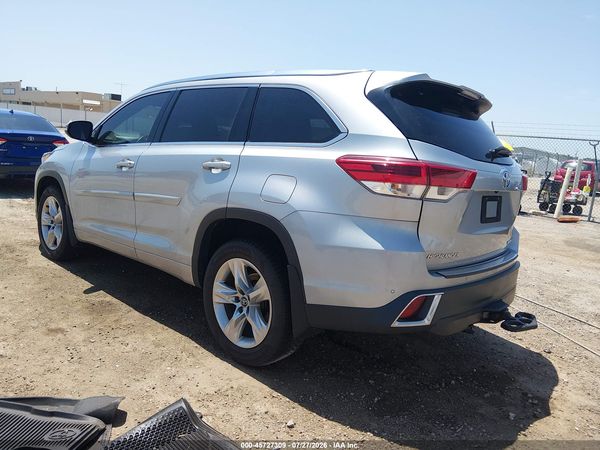 2017 TOYOTA HIGHLANDER LIMITED