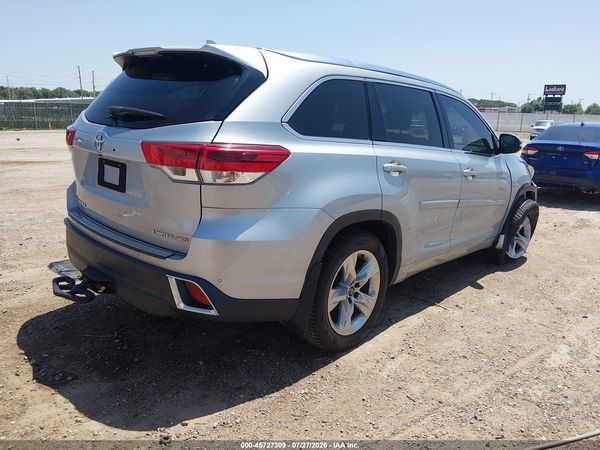 2017 TOYOTA HIGHLANDER LIMITED