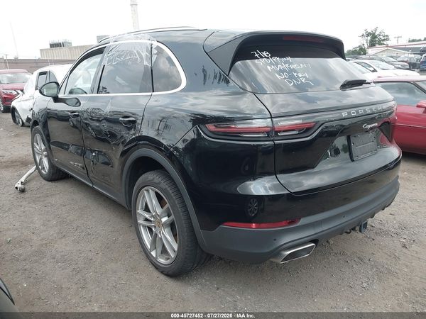 2019 PORSCHE CAYENNE