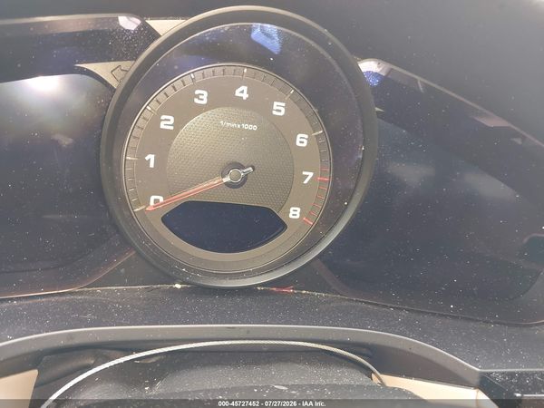 2019 PORSCHE CAYENNE