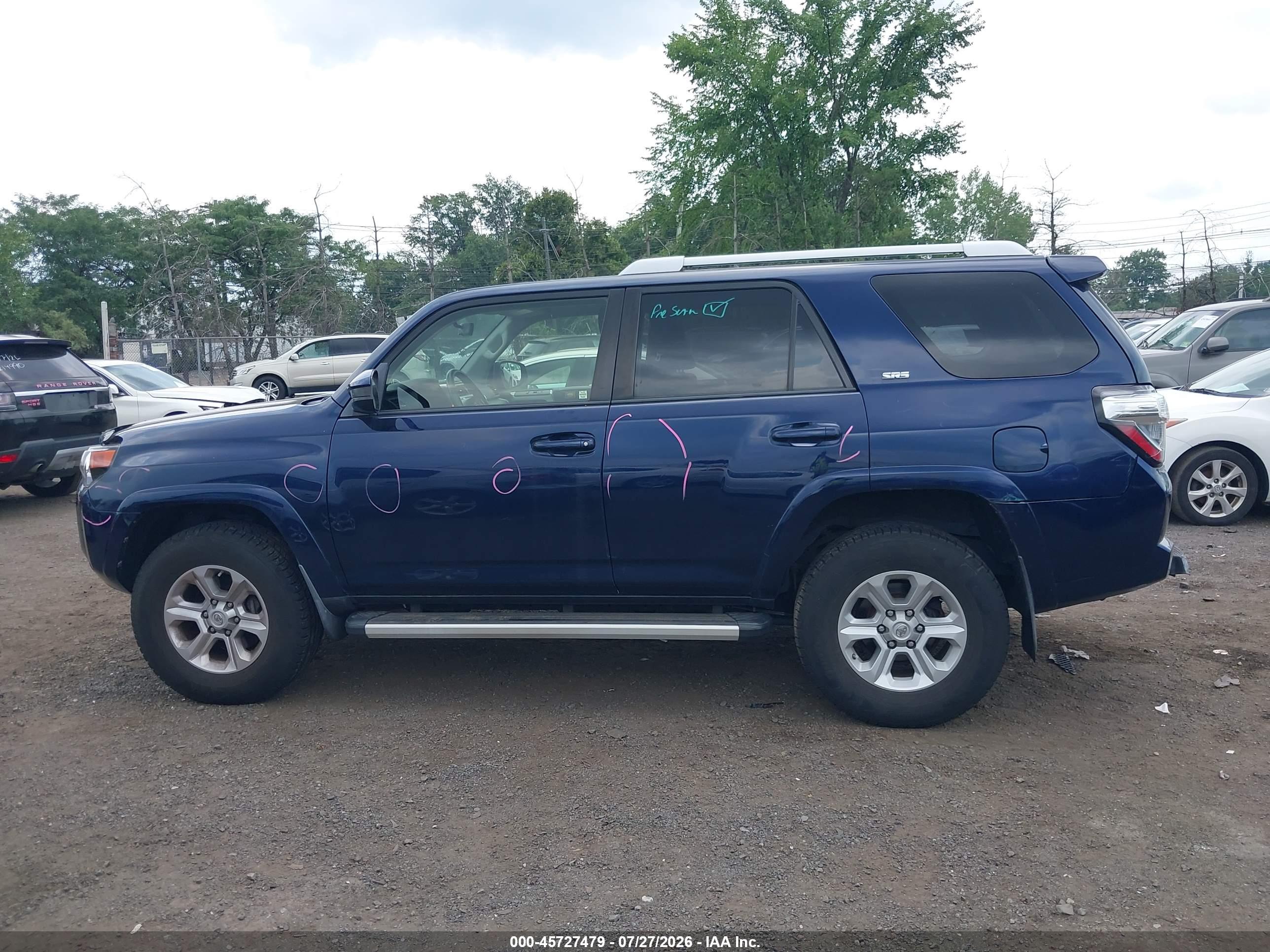 2018 TOYOTA 4RUNNER SR5