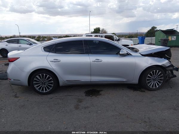 2018 KIA CADENZA PREMIUM