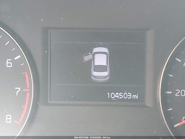 2018 KIA CADENZA PREMIUM