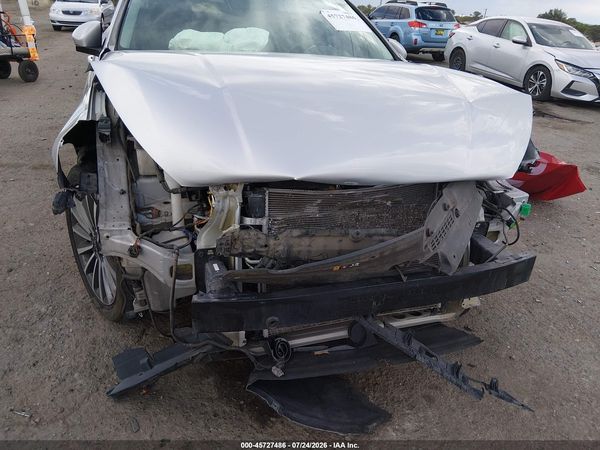 2018 KIA CADENZA PREMIUM