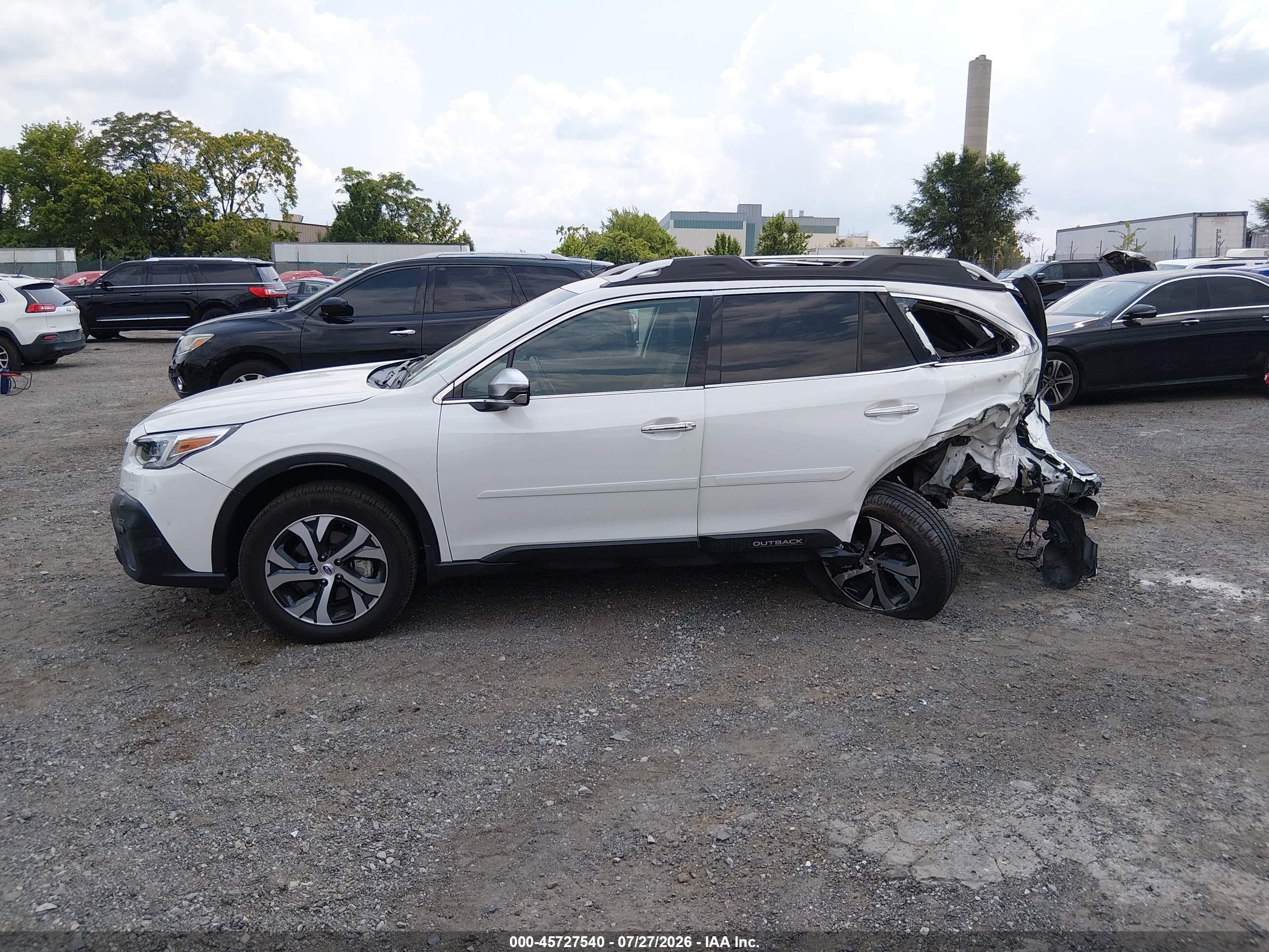 2022 SUBARU OUTBACK TOURING