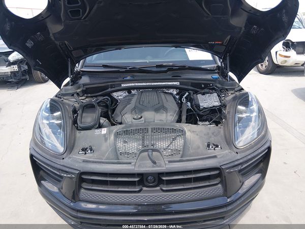 2025 PORSCHE MACAN T