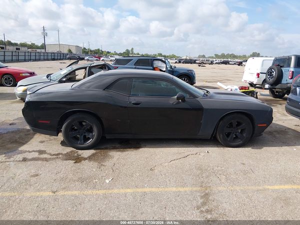 2016 DODGE CHALLENGER SXT