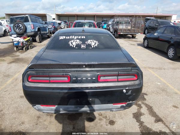 2016 DODGE CHALLENGER SXT
